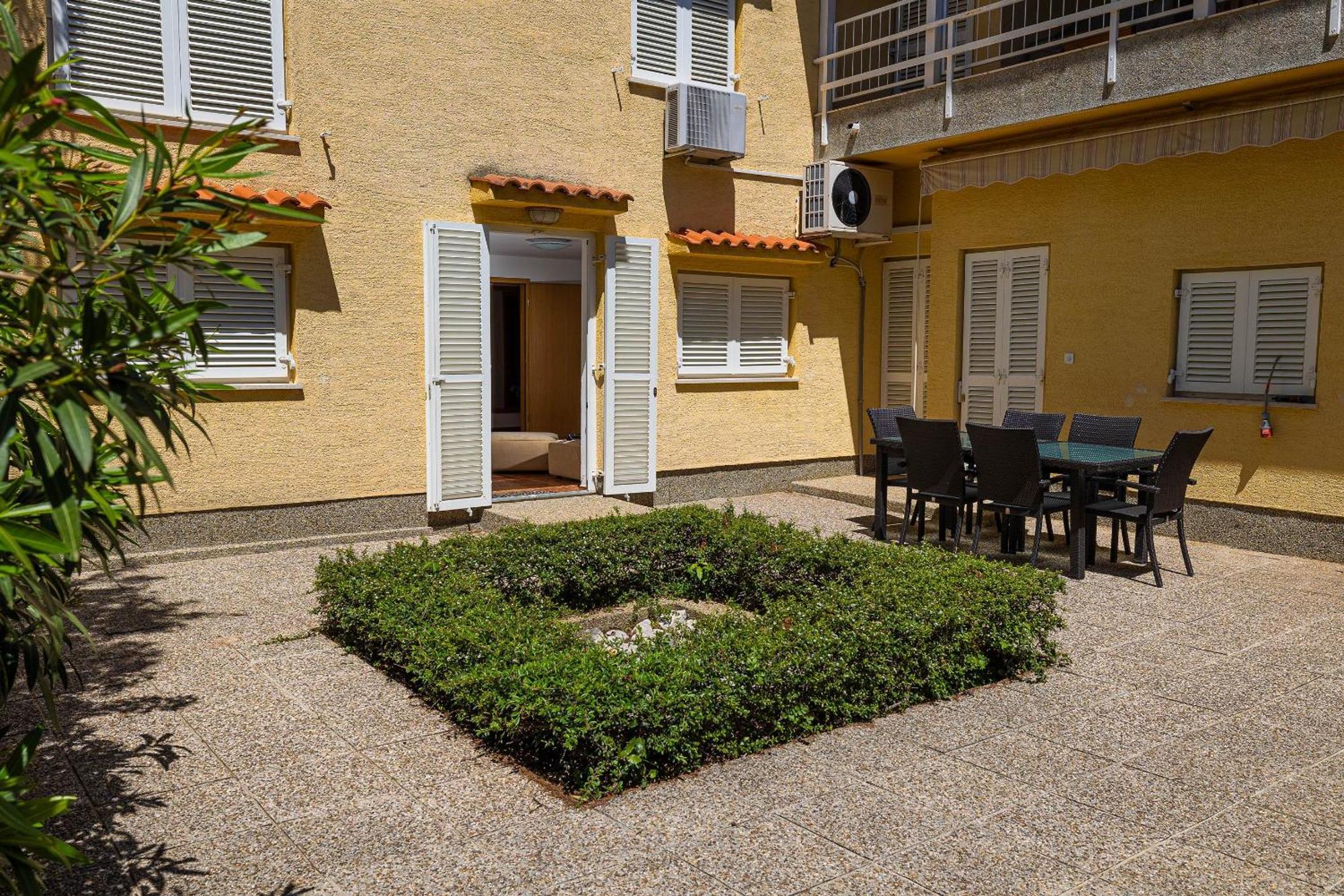 Apartments Casa Mia Драмал Екстериор снимка